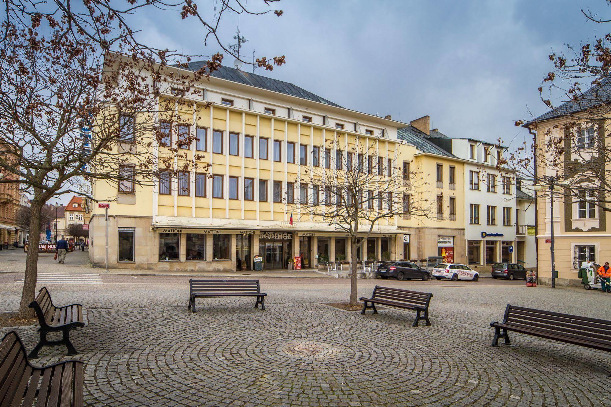Lh Hotel Medinek Old Town Kutná Hora Exterior foto